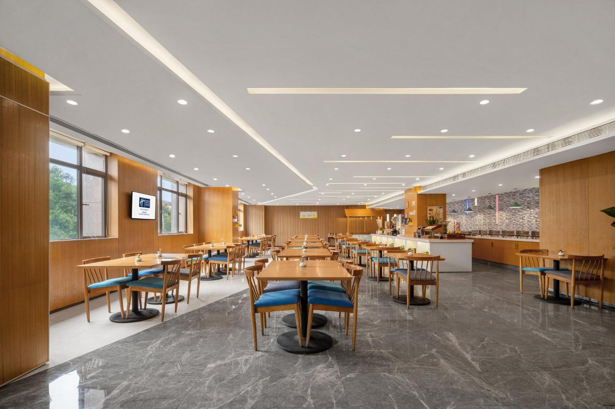 Express Airport Zone Free Shuttle From Shuangliu International Airport To ,welcome Drink Hotel Chengdu